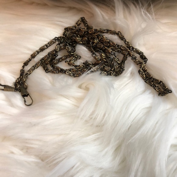 Vintage inspired top handle ruffle purse - Picture 7 of 8